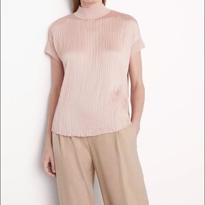 Vince Rib mock neck crushed satin short sleeve blouse, size medium *NWT*